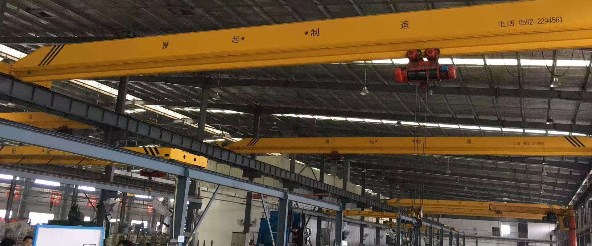 福建電動葫蘆,福建龍門吊,廈門起重機,漳州起重機，福建起重機，廈門廈起重工有限公司
